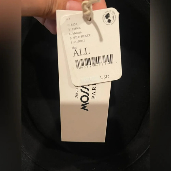 NWT Free People Mossant Braided Black Felt Hat
(NWT
Size M - Picture 9 of 9